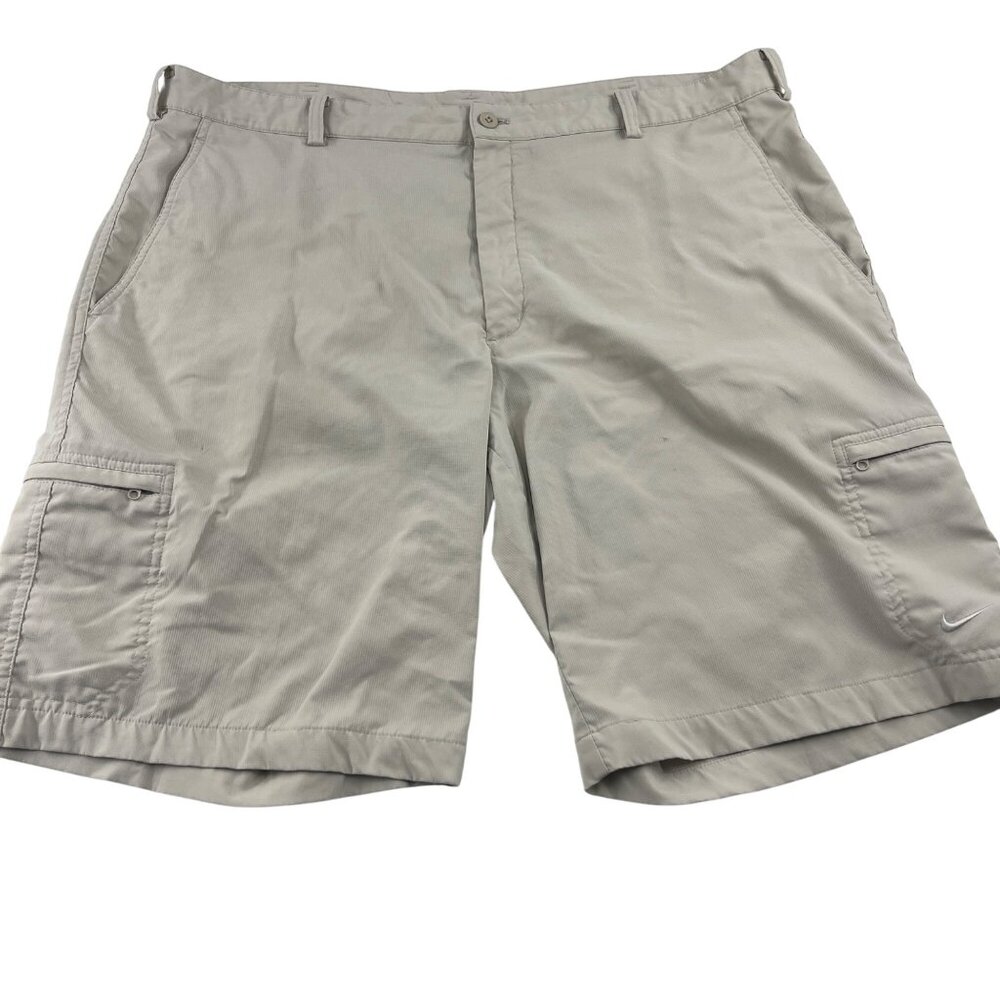 Nike Golf Dri-Fit Cargo Shorts Size 40 Beige‎ Mens Lightweight Quick-Dry Casual
